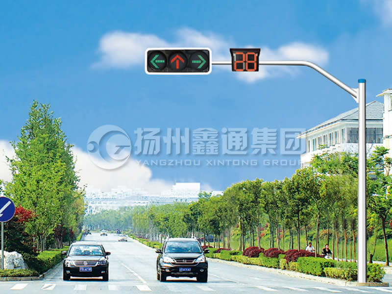 XHDG-008，八棱彎臂信號燈桿