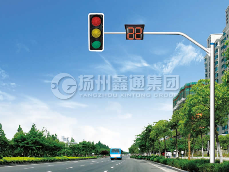 XHDG-010，彎臂信號燈桿，臨沂信號燈桿
