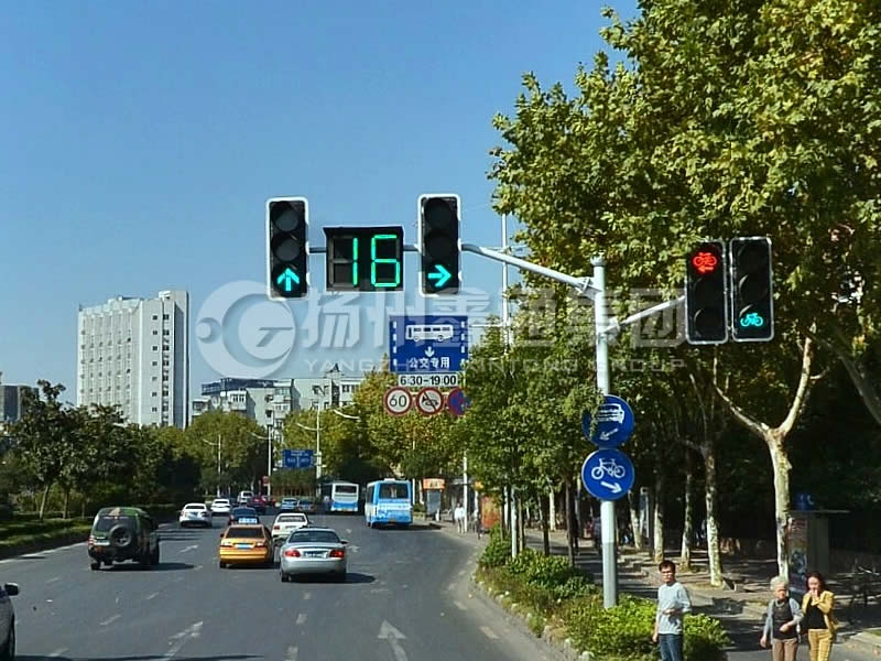 XHDG-039，燕翅信號燈桿，南京信號燈桿